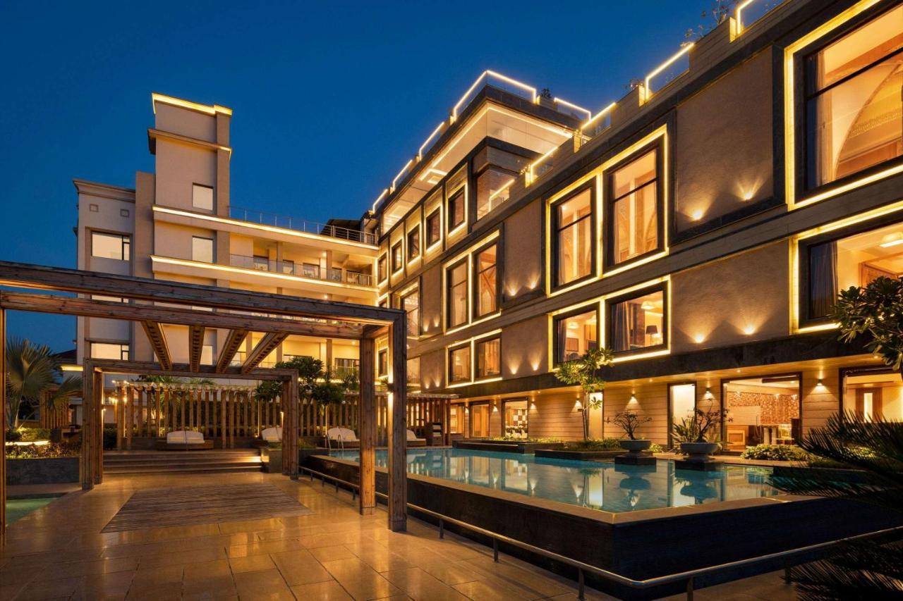 Ramada By Wyndham Varanasi Katesar Chandauli ภายนอก รูปภาพ