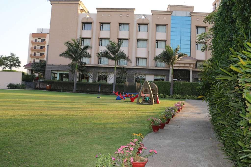 Ramada By Wyndham Varanasi Katesar Chandauli สิ่งอำนวยความสะดวก รูปภาพ