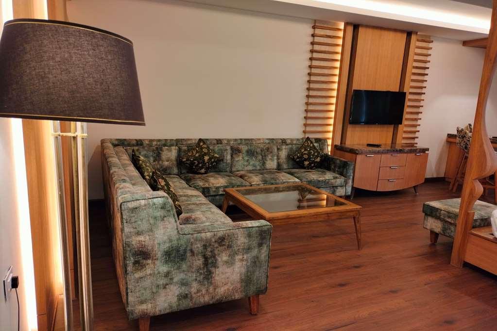 Ramada By Wyndham Varanasi Katesar Chandauli ห้อง รูปภาพ